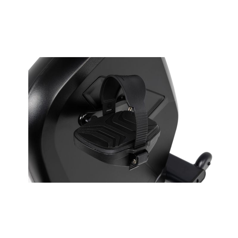 Black exercise bike pedal and踏板 on a white background
